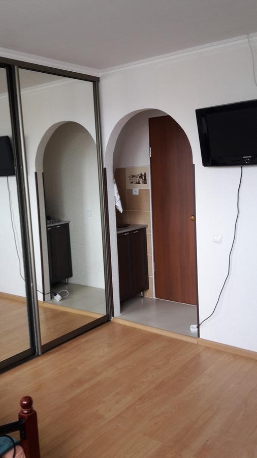 Mini Hotel Na Aiaaira Sukhumi Exteriör bild